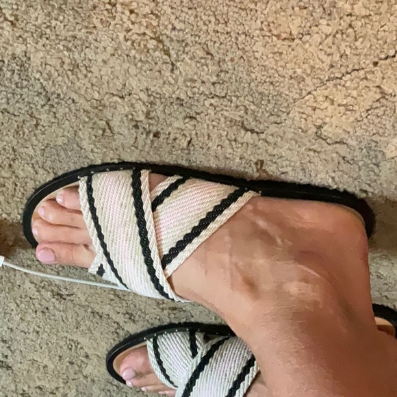 Rag and Bone Slides - Picture 6 of 6